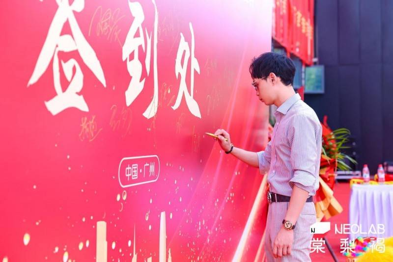 君行酒店旗下的棠梨褐启幕融汇宋式美学与现代设计新作